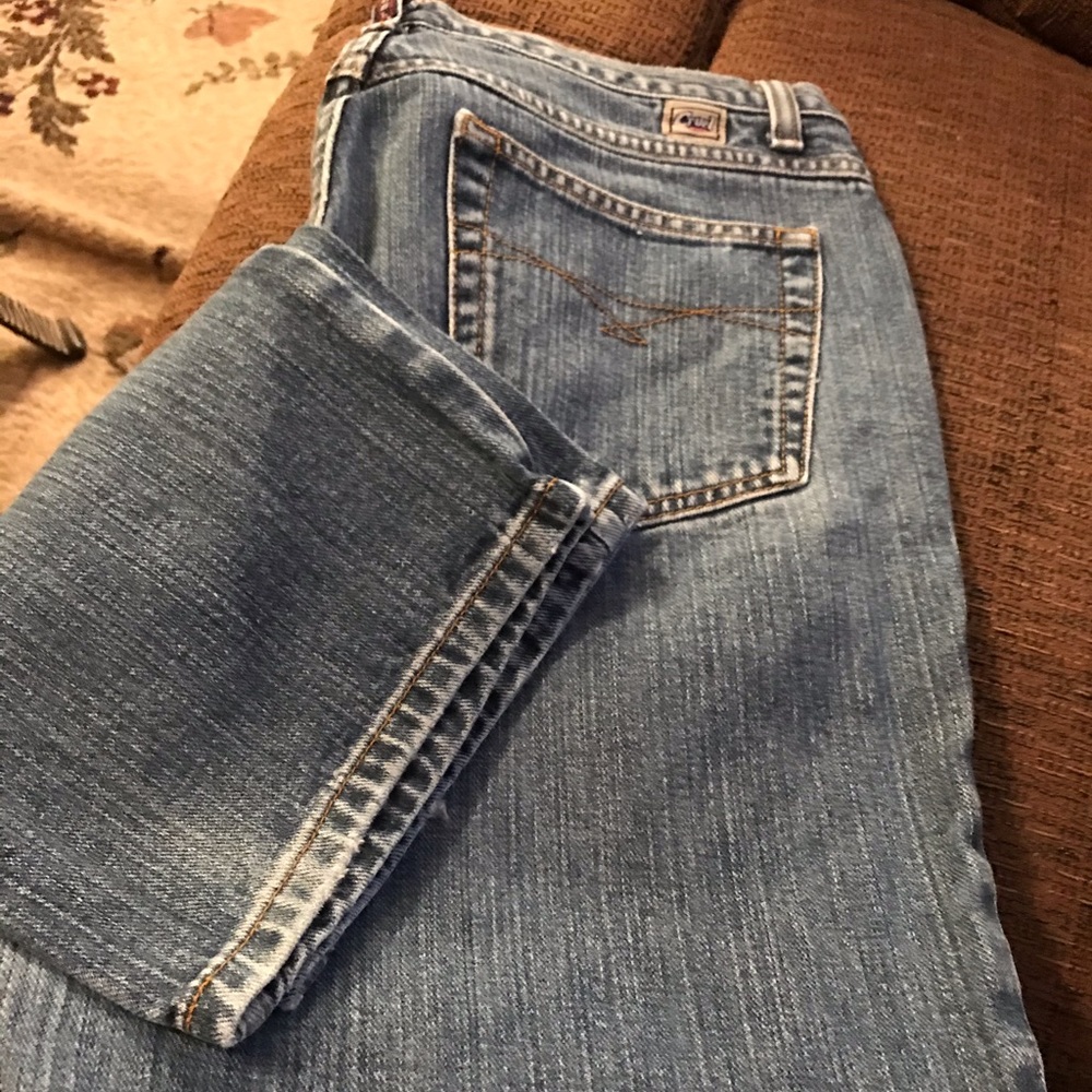 Cruel girl low rise slim fit great condition